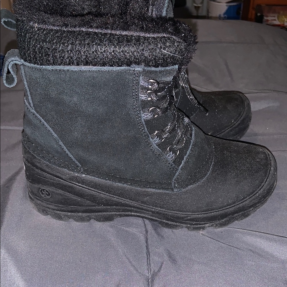 3M Thinsulate Black Ankle Boots